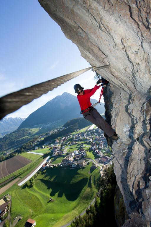 Hotel Arzlerhof Arzl im Pitztal Luaran gambar